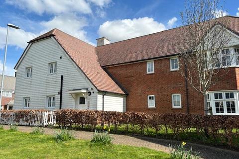 2 bedroom ground floor flat for sale, Mayes Road, Marden, Tonbridge, Kent