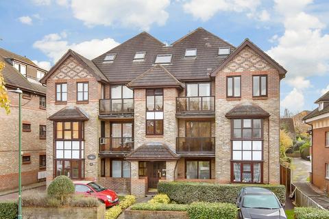 2 bedroom flat for sale, Grange Road, Sutton, Surrey