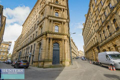 1 bedroom flat for sale, REF SR - Vicar Lane Little Germany, Bradford, West Yorkshire, BD1 5BN