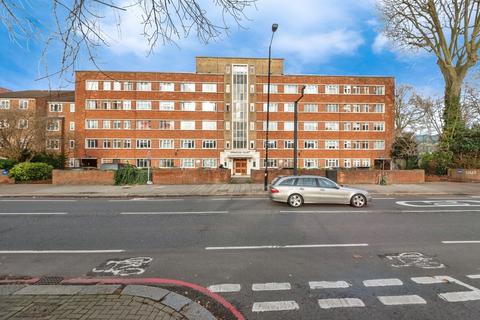 1 bedroom flat for sale, Upper Richmond Road, London SW15