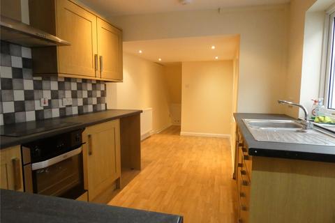 2 bedroom terraced house to rent, Hill Street, Twthill, Caernarfon, LL55