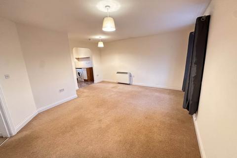 2 bedroom flat to rent, 15 Harris Close, Frome, Somerset