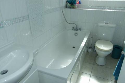 2 bedroom house to rent, SNODLAND, KENT.