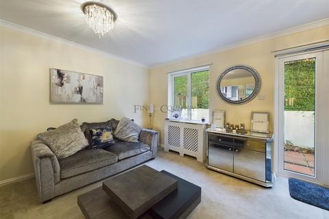 4 bedroom terraced house for sale, A charming mid-terrace townhouse in St Helier