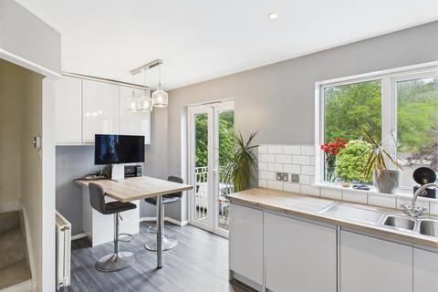 4 bedroom terraced house for sale, A charming mid-terrace townhouse in St Helier