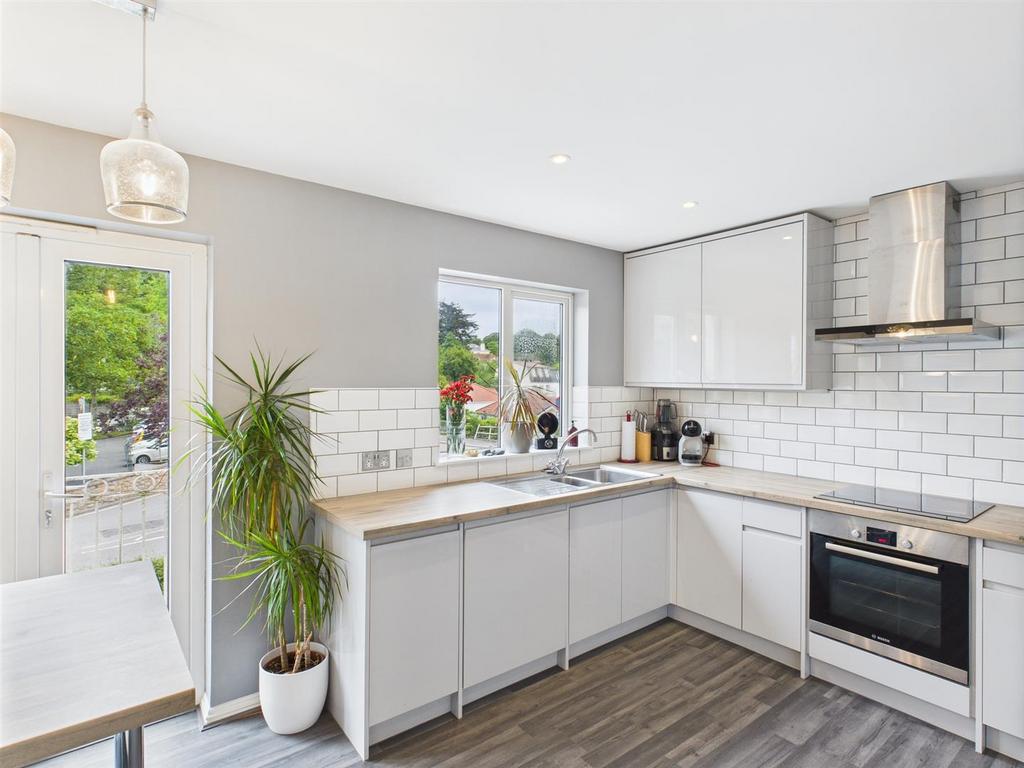 CAM04099 G0-PR0120-STILL006.jpg