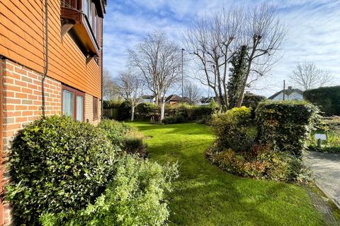 31 Chelsea Gardens, Cheam, Sutton, SM3 9TN
