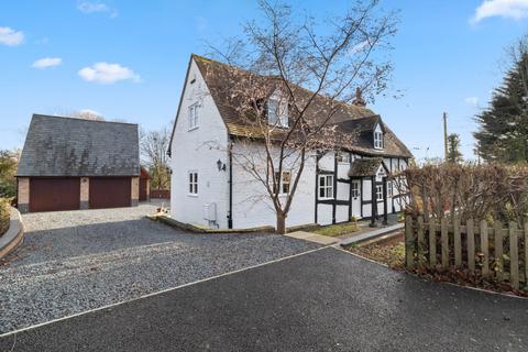 3 bedroom detached house for sale, Lower Ferry Lane, Callow End