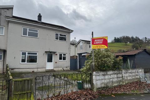 3 bedroom end of terrace house for sale, Bro Einon , Llanybydder, SA40