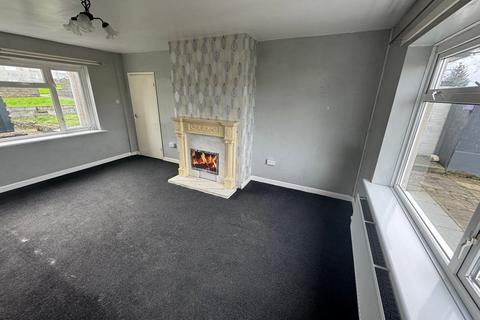 3 bedroom end of terrace house for sale, Bro Einon , Llanybydder, SA40