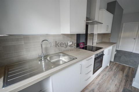 3 bedroom terraced house for sale, Findon Street, Sheffield, S6