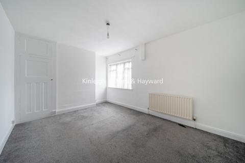 2 bedroom apartment to rent, Alexandra Avenue Harrow HA2