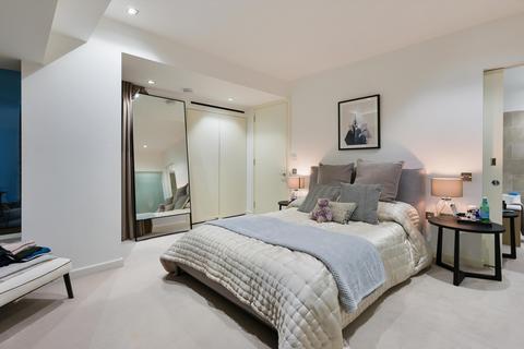 2 bedroom flat to rent, Essex Street, London, WC2R