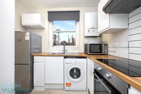 3 bedroom apartment to rent, St James Street, Brighton BN2