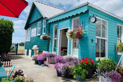 Restaurant for sale, Marine Drive, West Looe PL13