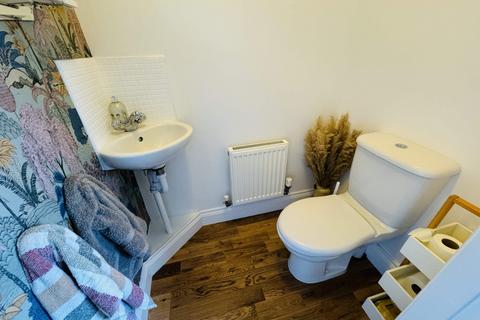 2 bedroom terraced house to rent, Beadnell Drive, Seaham, Co. Durham, SR7