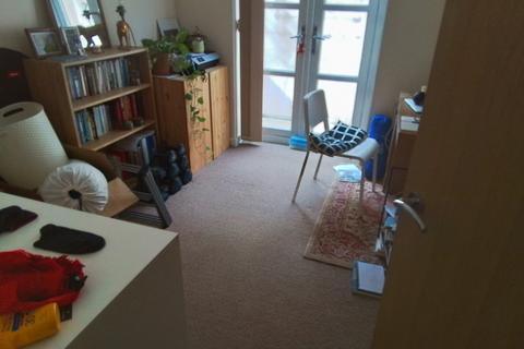 2 bedroom flat to rent, Kersteman Road, Bristol BS6