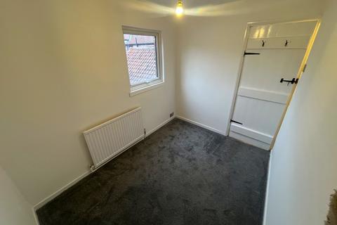 2 bedroom terraced house to rent, Savages Road, Ruddington, Nottingham, Nottinghamshire, NG11