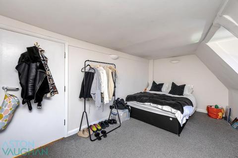 3 bedroom apartment to rent, St James Street, Brighton BN2