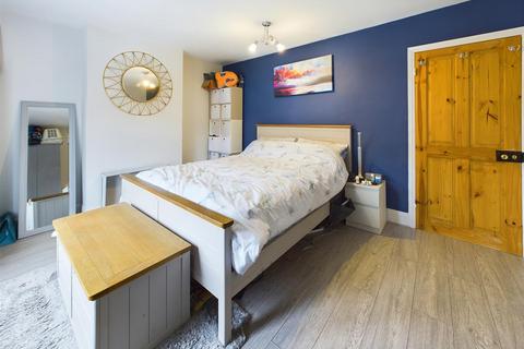 20 Ladysmith Road, Gloucester, GL1 5EP
