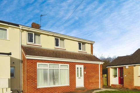 3 bedroom terraced house to rent, Brierley Gardens, Newcastle Upon Tyne, Otterburn, NE19