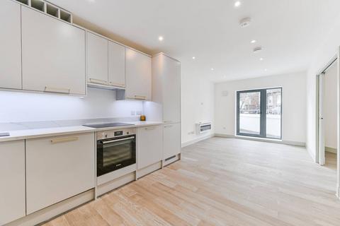 1 bedroom flat for sale, Norbury Crescent, Norbury, London, SW16