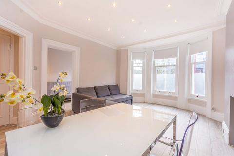 2 bedroom flat for sale, Oxford & Cambridge Mansions, Marylebone, London, NW1