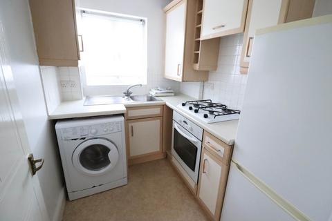 2 bedroom flat for sale, Tavistock Mews, High Wycombe HP12