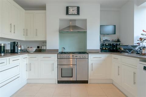 75 Woodland Rise, London, N10 3UN