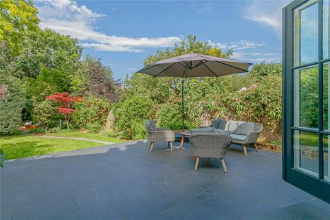 75 Woodland Rise, London, N10 3UN