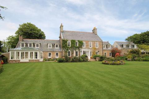 7 bedroom detached house for sale, St John