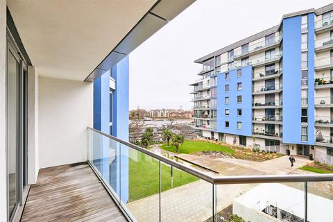 2 bedroom apartment to rent, Eastfields Avenue, Wandsworth, SW18