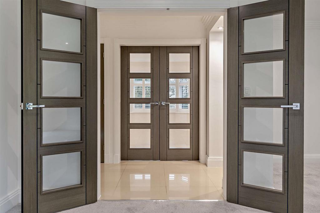 8629922-interior26-800.jpg