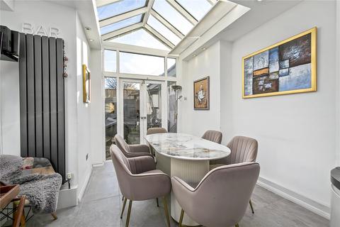 2 bedroom maisonette for sale, Lower Richmond Road, Richmond, TW9