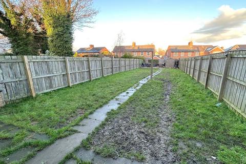 3 bedroom terraced house for sale, Chestnut Avenue, Whitley Bay, NE25