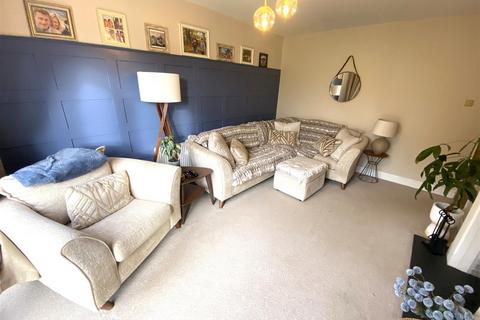 3 bedroom detached bungalow for sale, The Fairway, Burbage LE10