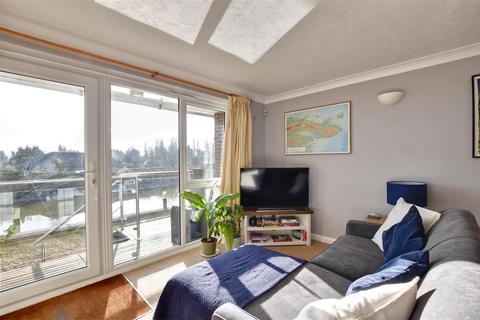 1 bedroom flat for sale, Rock Channel Quay, Rye