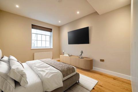 2 bedroom flat to rent, Sackville Street, London W1S