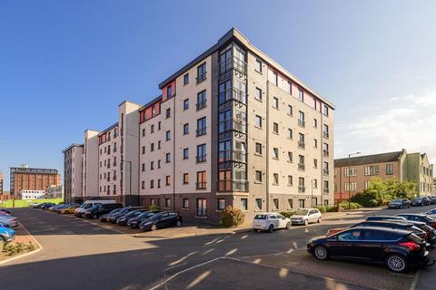 3 bedroom flat for sale, 8/13 Tinto Place, Edinburgh, EH6