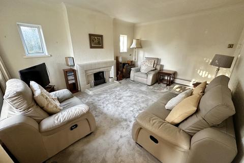 2 bedroom bungalow for sale, Station Road, Thornton FY5