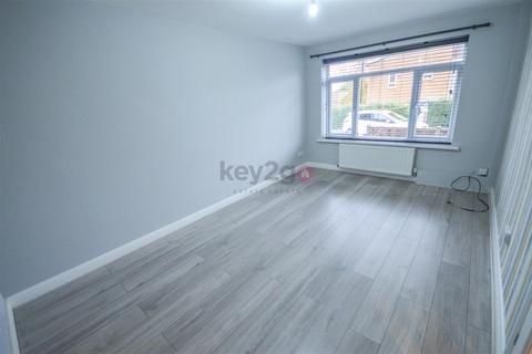 3 bedroom terraced house for sale, Norgreave Way, Halfway, S20