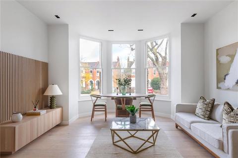 3 bedroom apartment for sale, Sutherland Road, London