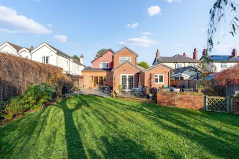 4 bedroom detached house for sale, Whitchurch Road, Chester CH3