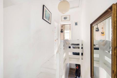 45 Wellington Row, London, E2 7BB
