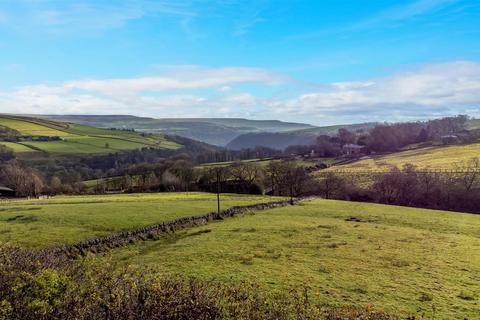 5 bedroom detached house for sale, Clough House Farm, Widdop Road, Hebden Bridge, HX7 7AZ