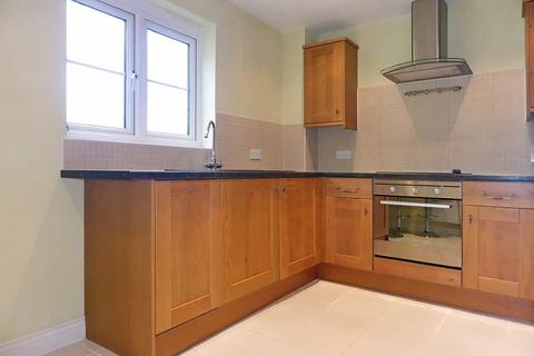 2 bedroom apartment to rent, Mead Lane, Witney OX28