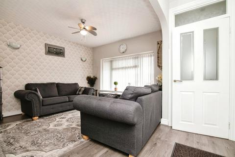 3 bedroom end of terrace house for sale, St Johns Road, Dudley DY2