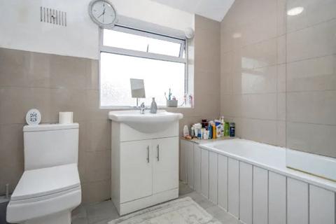 3 bedroom terraced house for sale, Hounslow TW5