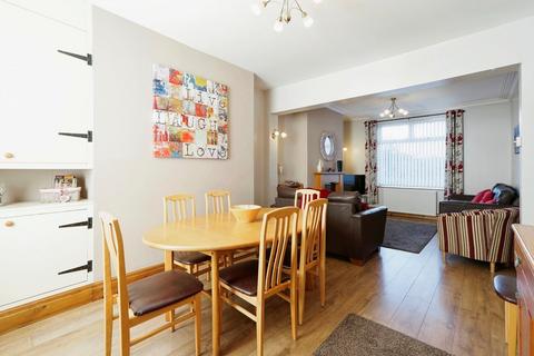 3 bedroom terraced house for sale, Keighley Road, Skipton BD23