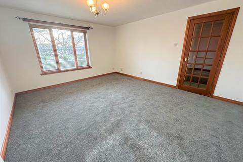 2 bedroom flat to rent, Charlotte Close, Dundee, DD3